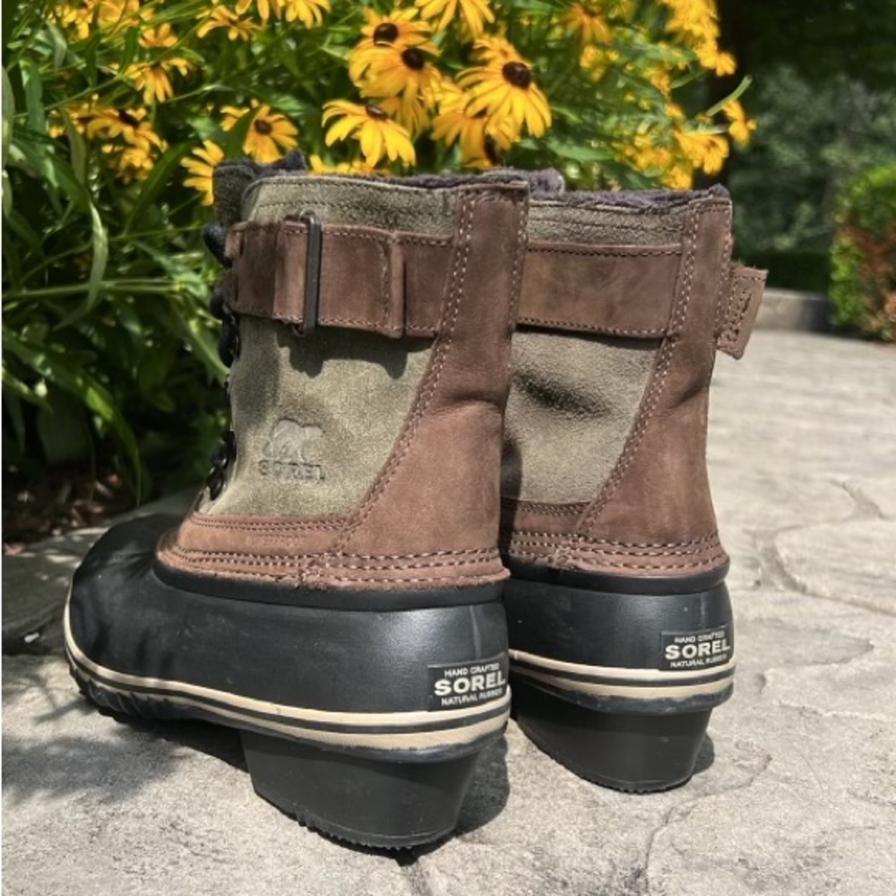 SOREL WATERPROOF BOOTS